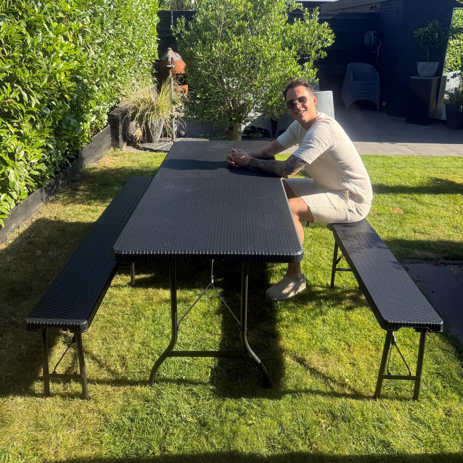 Huur nu je goedkope tafels en banken via PartEvents
